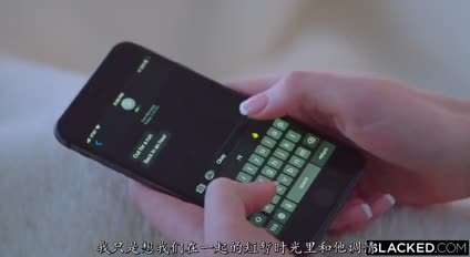 【欧美】性感美女与两位黑人大屌的故事3P射精骚逼挑逗性交